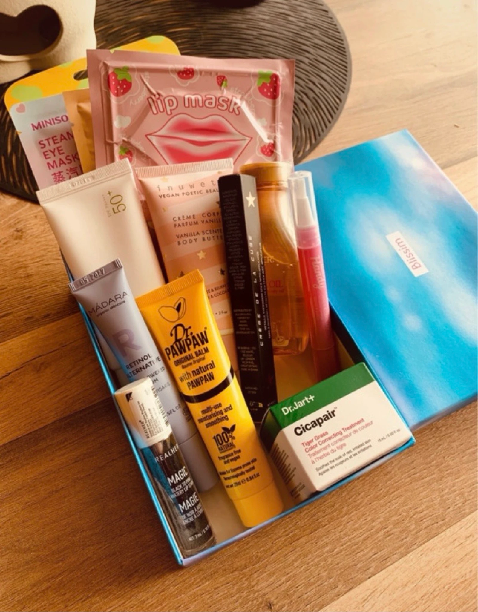 Coffret beleza e cuidados (x13) - Diferentes marcas – photo 4